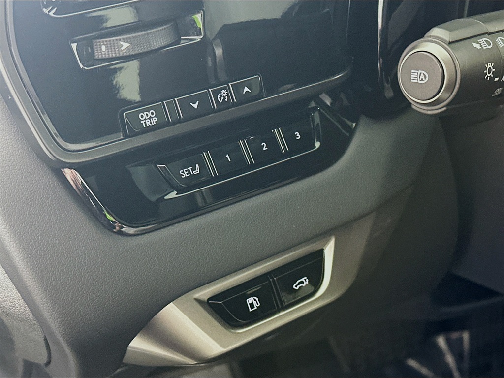 used 2025 Lexus RX car, priced at $57,890