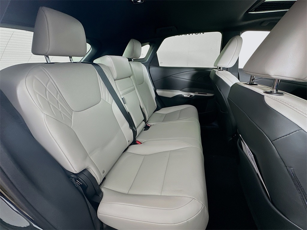 used 2025 Lexus RX car, priced at $57,890