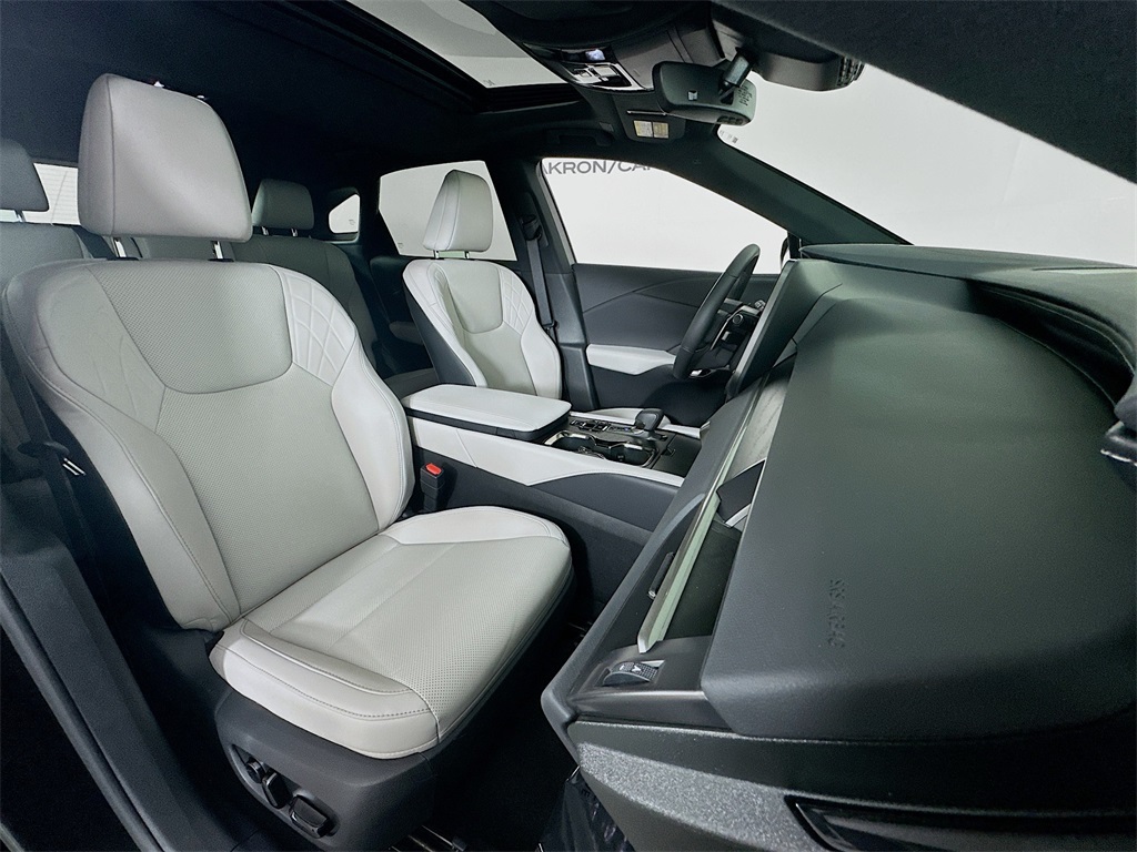 used 2025 Lexus RX car, priced at $57,890