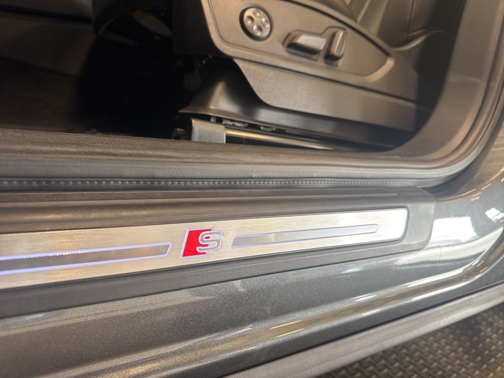 used 2022 Audi Q5 car, priced at $32,950