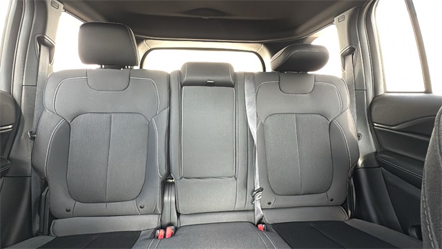 new 2025 Jeep Grand Cherokee car, priced at $42,179