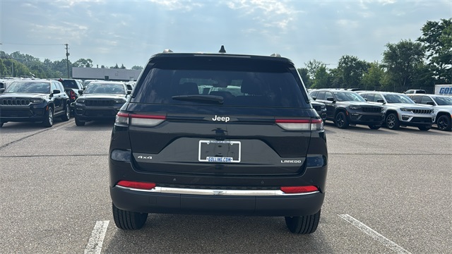 new 2025 Jeep Grand Cherokee car, priced at $42,179