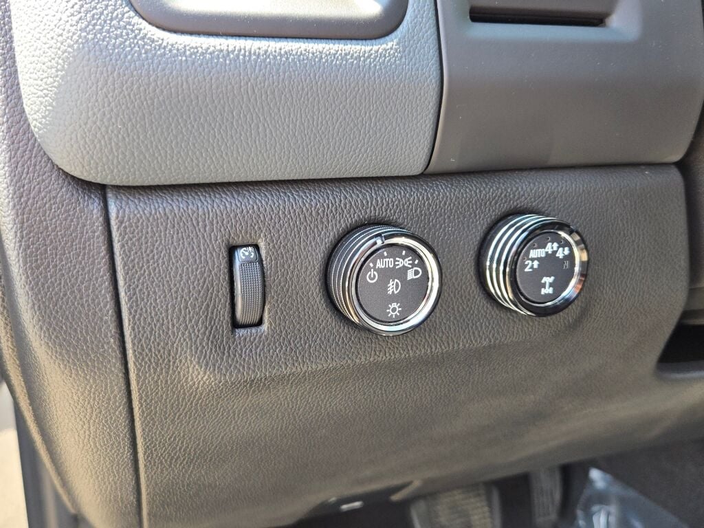 used 2022 Chevrolet Colorado car, priced at $33,500