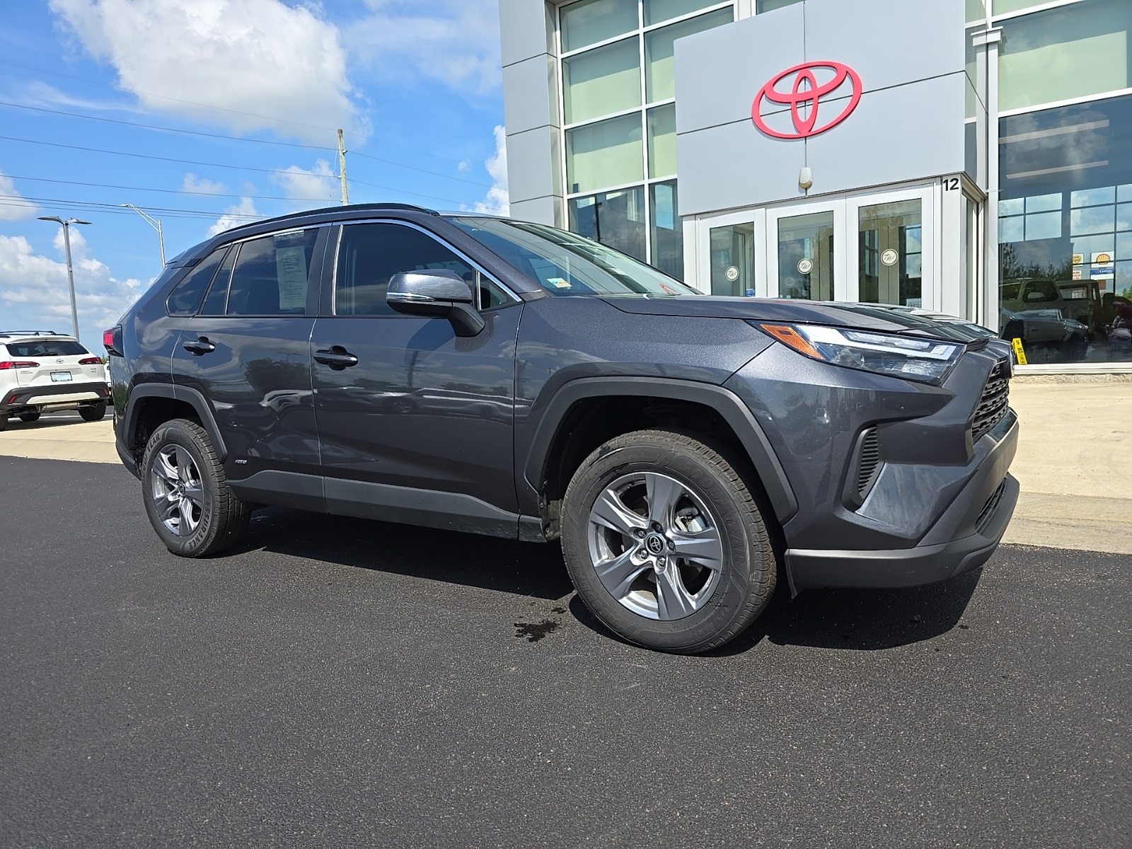 used 2022 Toyota RAV4 Hybrid car, priced at $31,637
