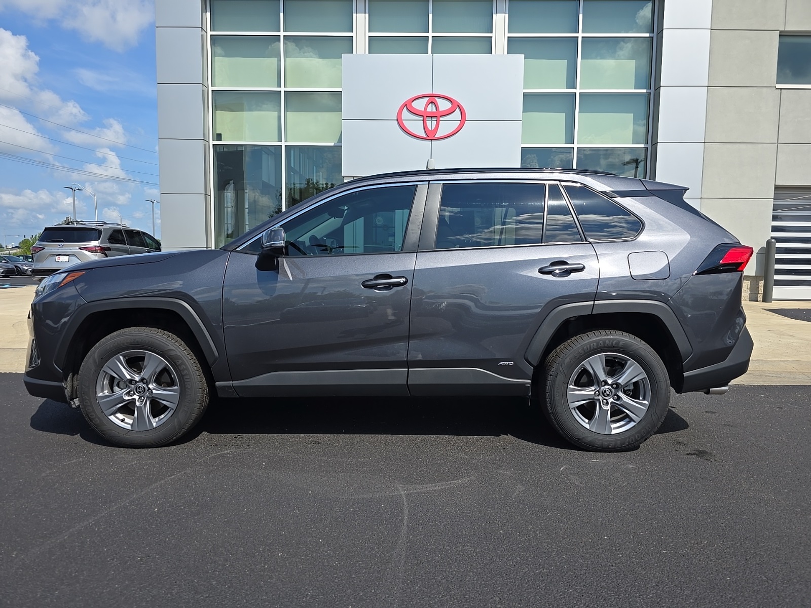 used 2022 Toyota RAV4 Hybrid car, priced at $31,637
