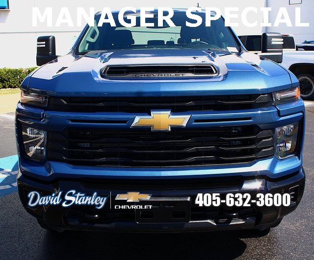 used 2025 Chevrolet Silverado 2500HD car, priced at $53,699