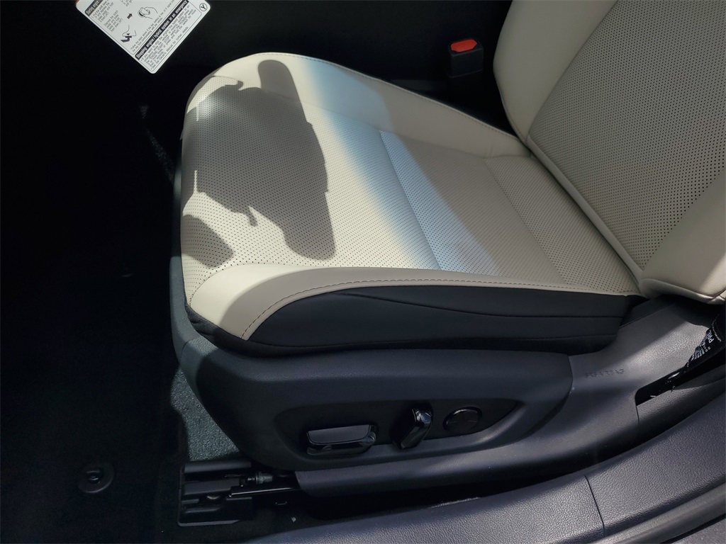 new 2025 Lexus ES car, priced at $50,194