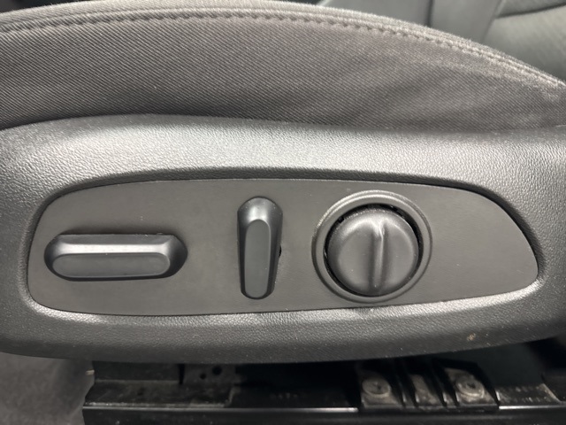 used 2023 Chevrolet Malibu car, priced at $19,999