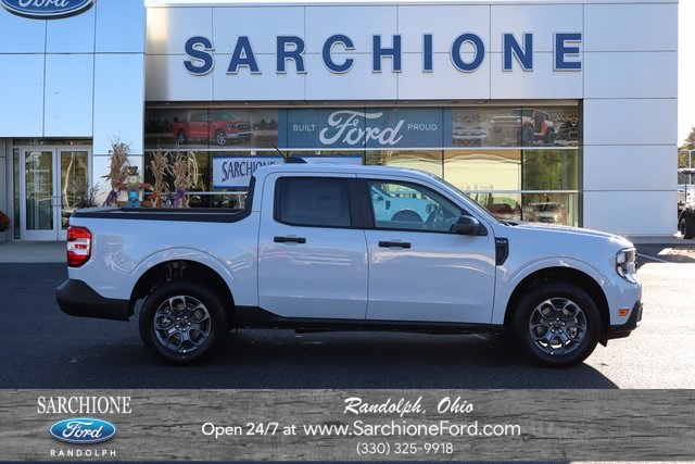 new 2025 Ford Maverick car, priced at $30,748