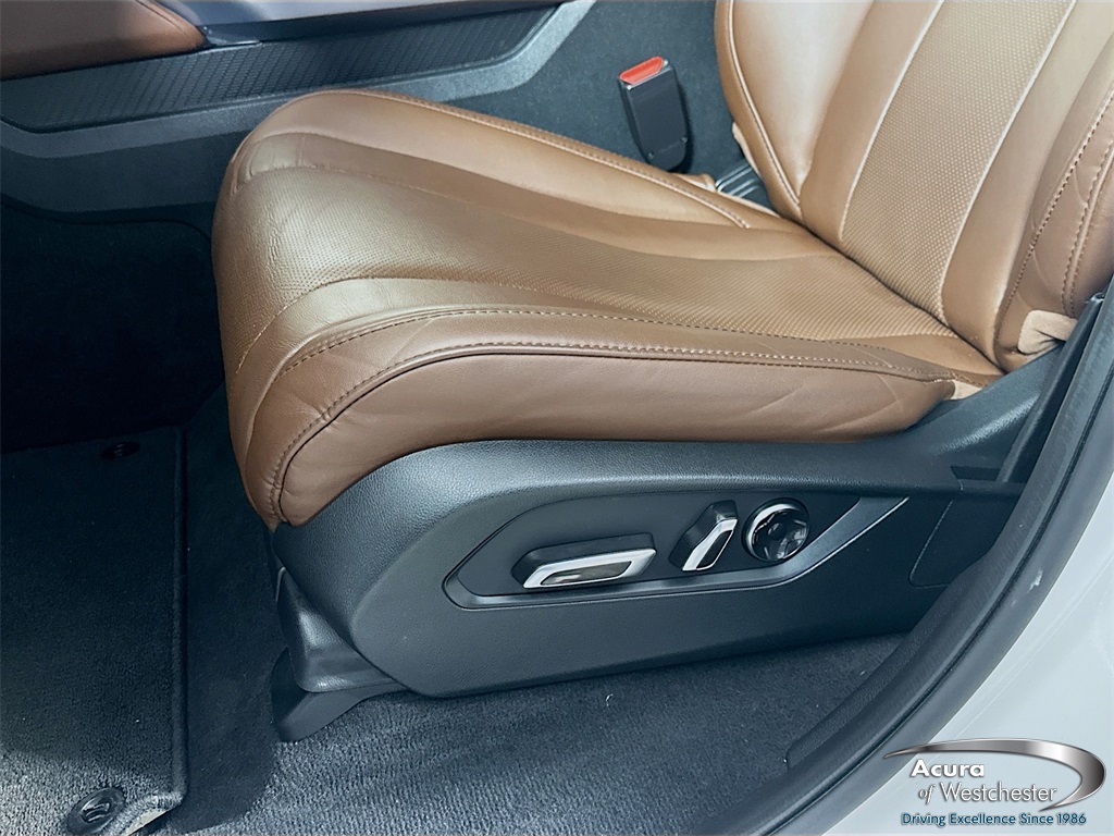 used 2023 Acura MDX car, priced at $40,999