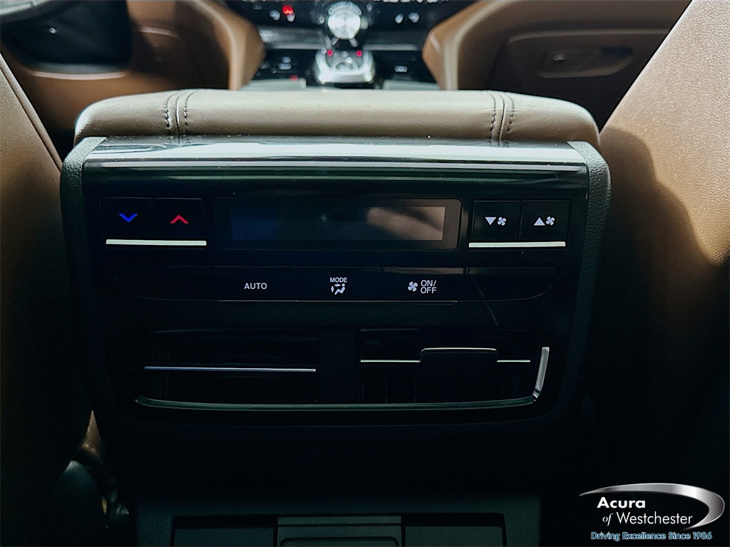 used 2023 Acura MDX car, priced at $40,999