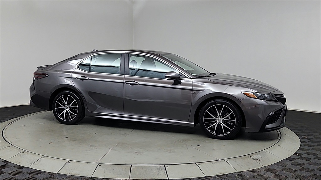 used 2022 Toyota Camry Hybrid car, priced at $25,540