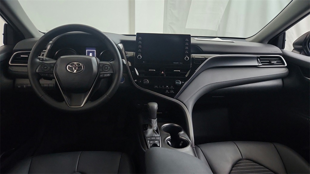 used 2022 Toyota Camry Hybrid car, priced at $25,540