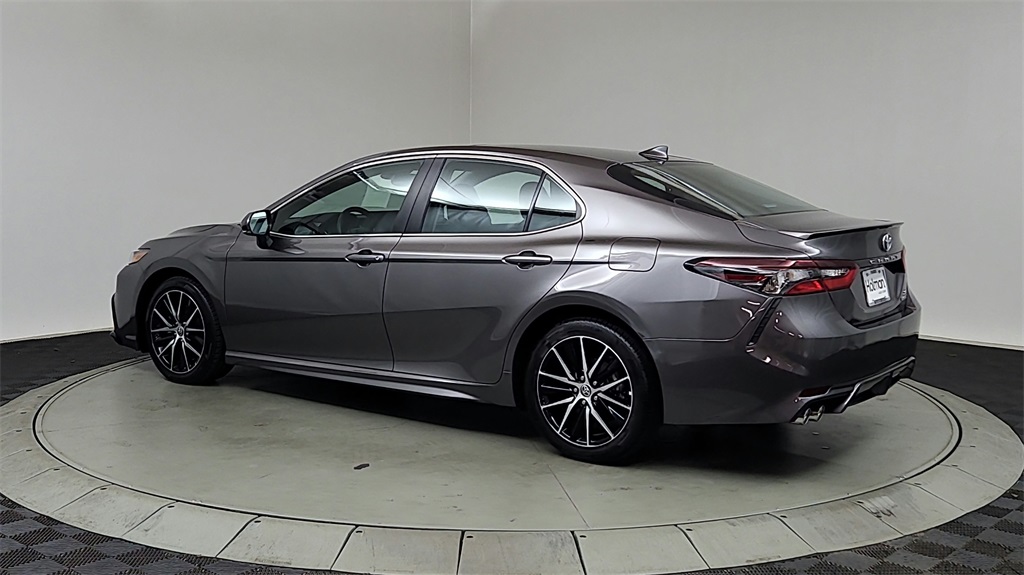 used 2022 Toyota Camry Hybrid car, priced at $25,540