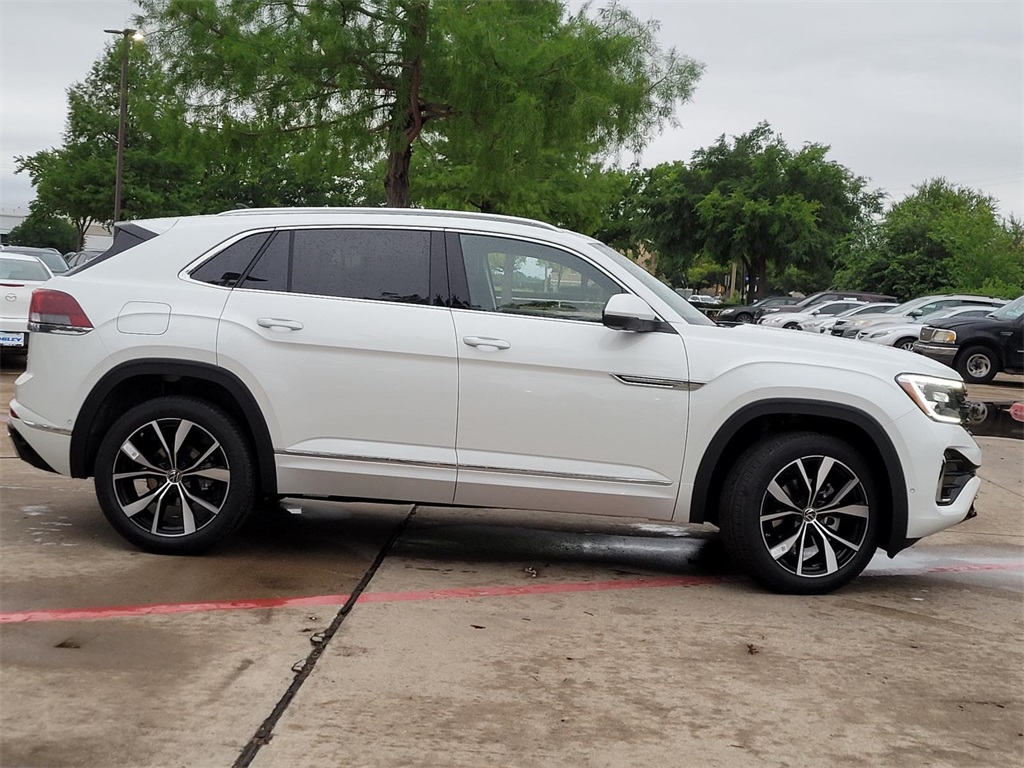 new 2025 Volkswagen Atlas Cross Sport car, priced at $48,372