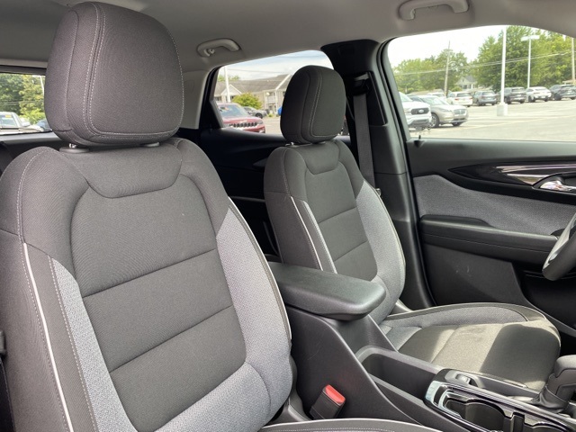 used 2025 Chevrolet TrailBlazer car, priced at $27,137