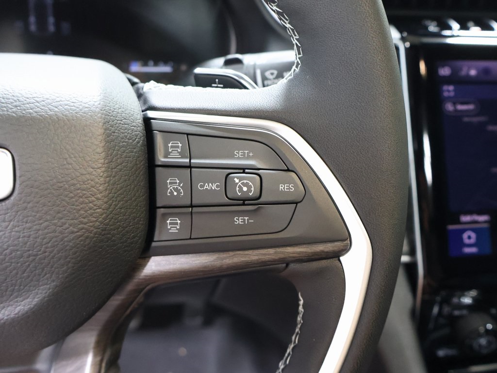 new 2025 Jeep Grand Cherokee car, priced at $52,282