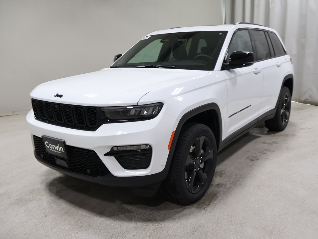 new 2025 Jeep Grand Cherokee car, priced at $52,282