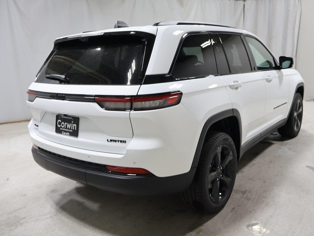 new 2025 Jeep Grand Cherokee car, priced at $52,282