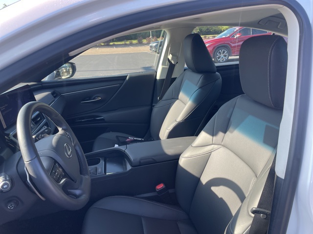 used 2024 Lexus ES car, priced at $45,040