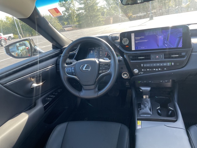used 2024 Lexus ES car, priced at $45,040