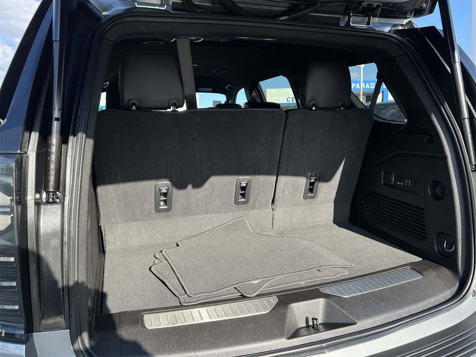 used 2025 Chevrolet Tahoe car, priced at $75,991