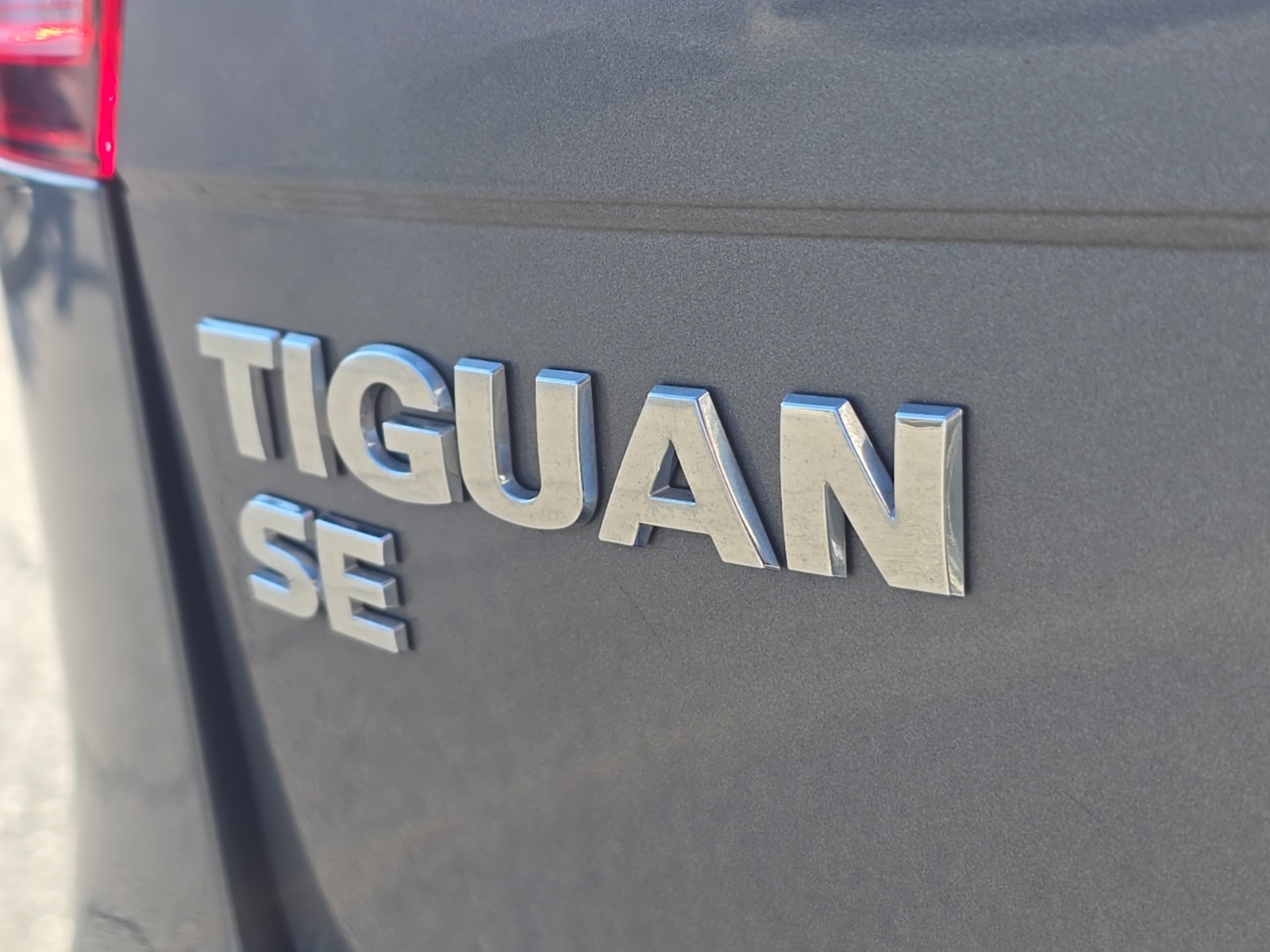 used 2021 Volkswagen Tiguan car, priced at $19,900