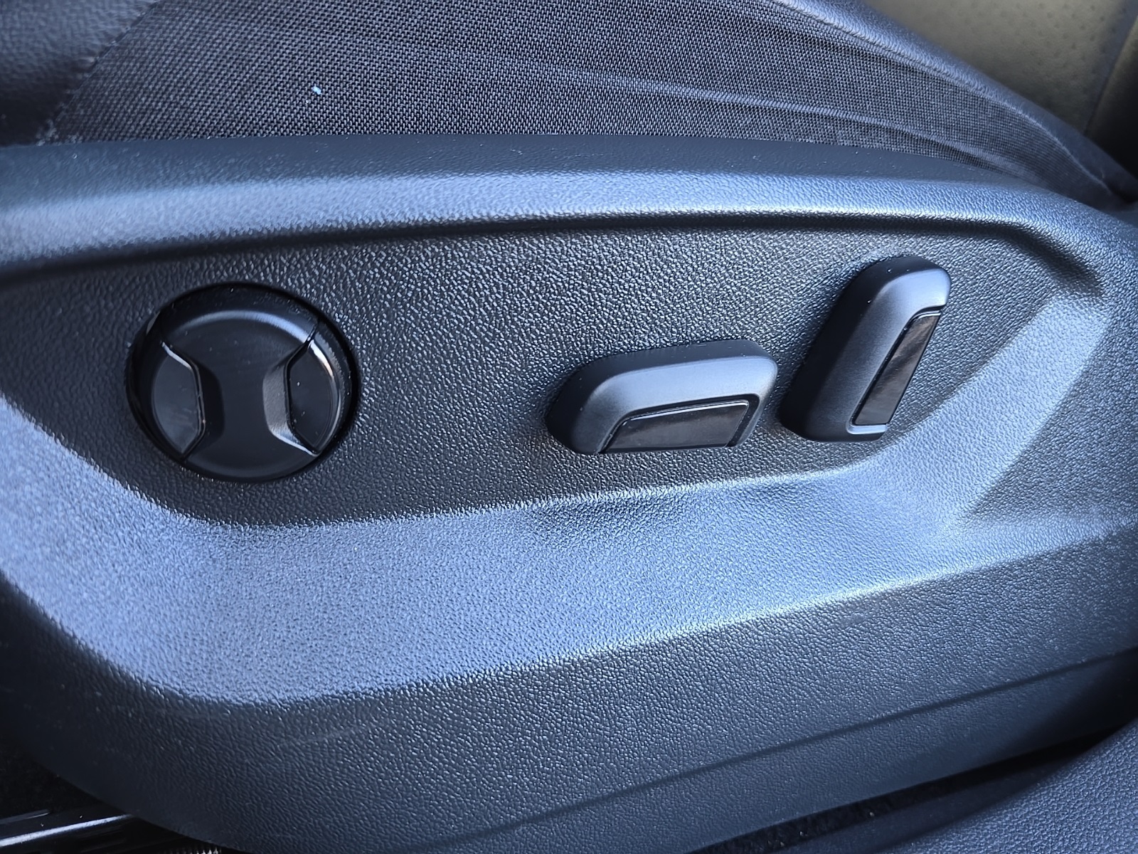 used 2021 Volkswagen Tiguan car, priced at $19,900