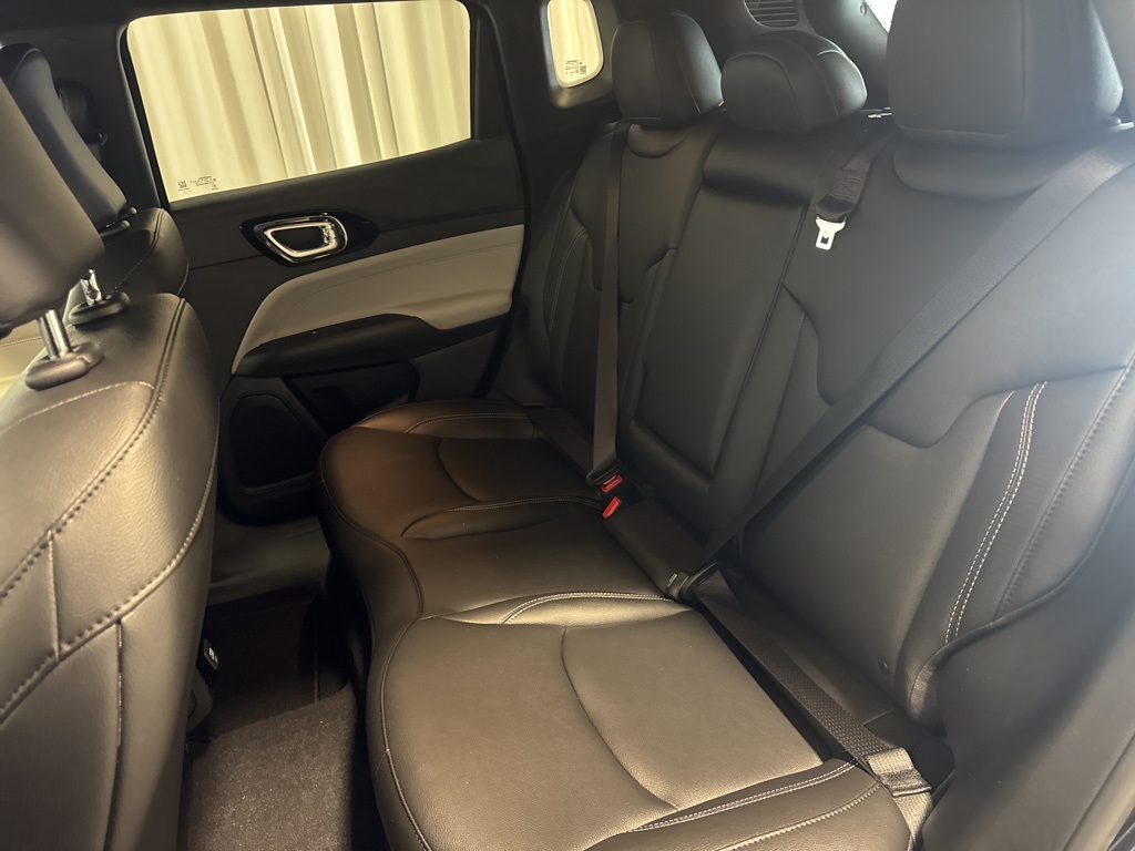 new 2025 Jeep Compass car, priced at $33,376