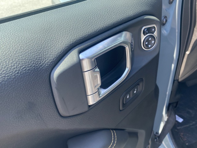 new 2025 Jeep Gladiator car, priced at $40,480
