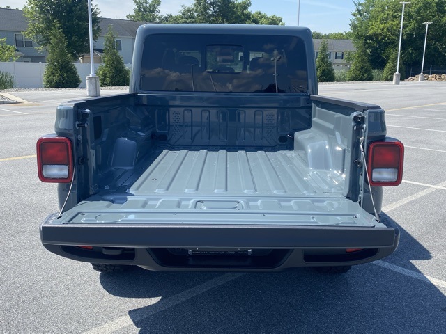 new 2025 Jeep Gladiator car, priced at $40,480