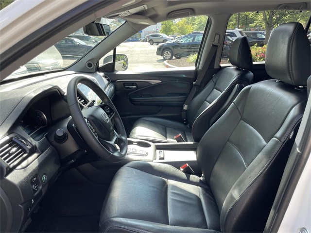used 2022 Honda Pilot car, priced at $30,849