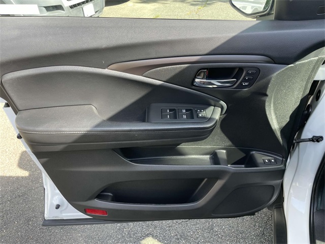 used 2022 Honda Pilot car, priced at $30,849