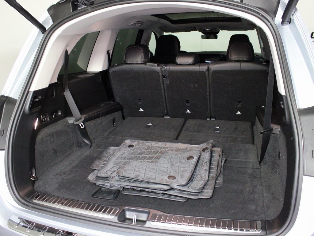 used 2025 Mercedes-Benz GLS car, priced at $83,888