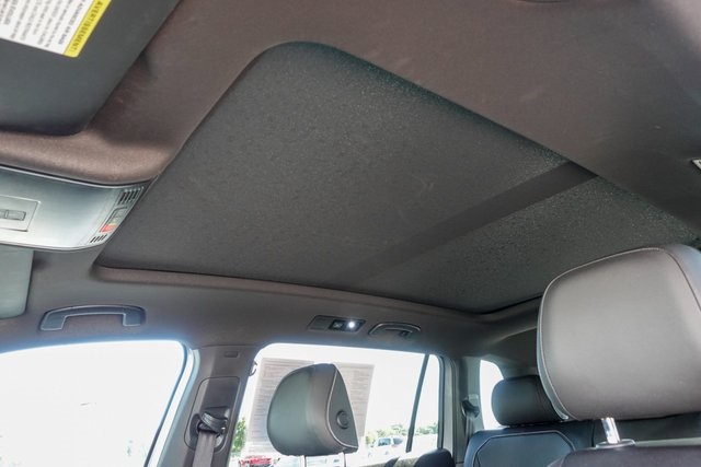 used 2023 Volkswagen Tiguan car, priced at $25,299