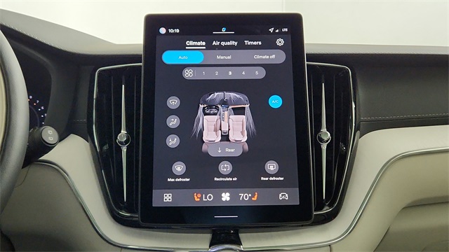 new 2026 Volvo XC60 car, priced at $63,935