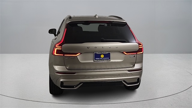 new 2026 Volvo XC60 car, priced at $63,935
