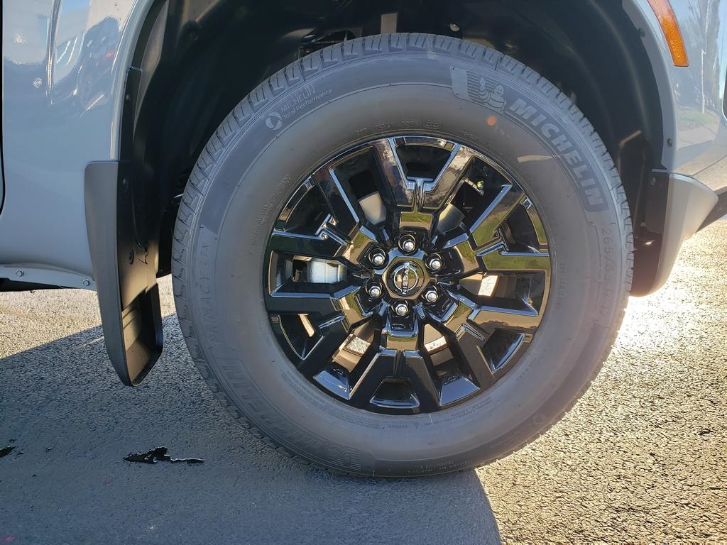 new 2026 Nissan Frontier car, priced at $40,150
