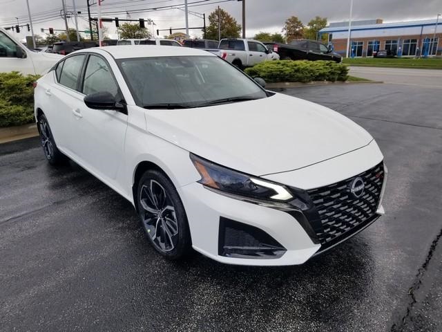 new 2025 Nissan Altima car, priced at $29,646