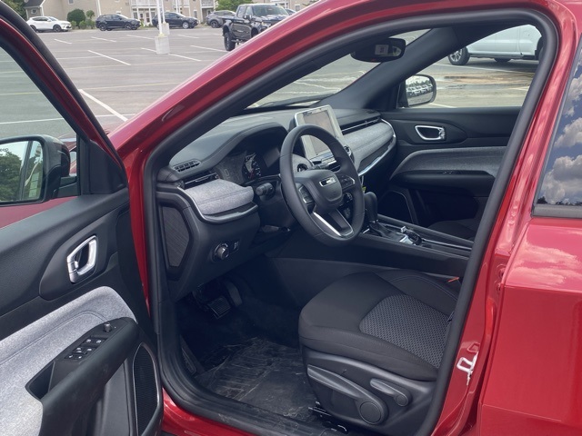 new 2025 Jeep Compass car, priced at $24,301