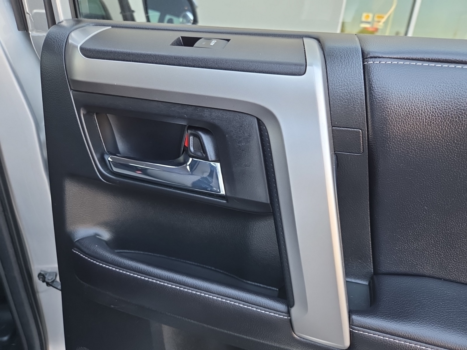 used 2018 Toyota 4Runner car, priced at $33,026