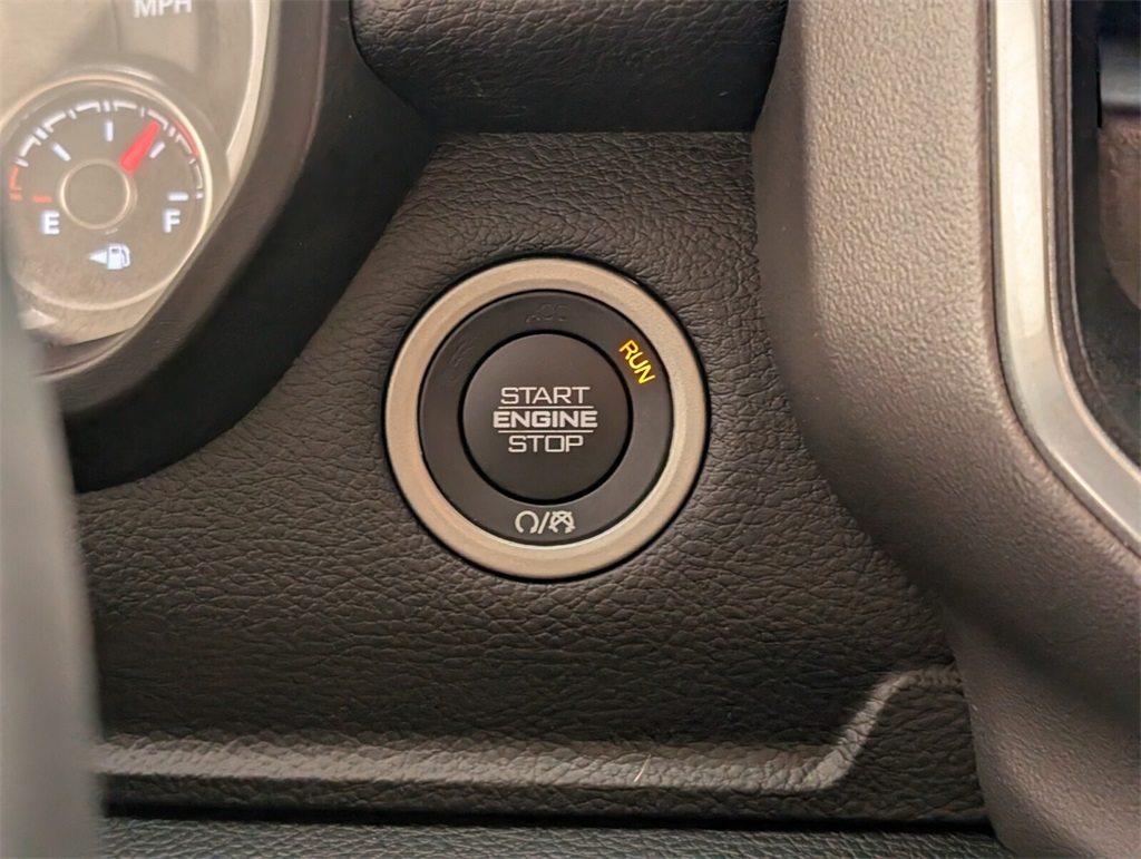 used 2021 Ram 1500 car, priced at $31,000