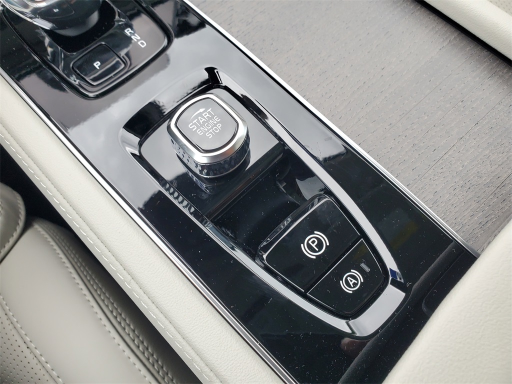 new 2026 Volvo XC90 car, priced at $71,655