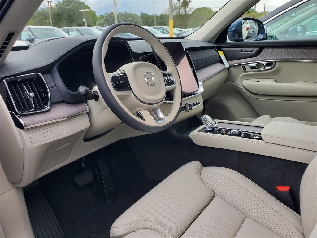 new 2026 Volvo XC90 car, priced at $71,655