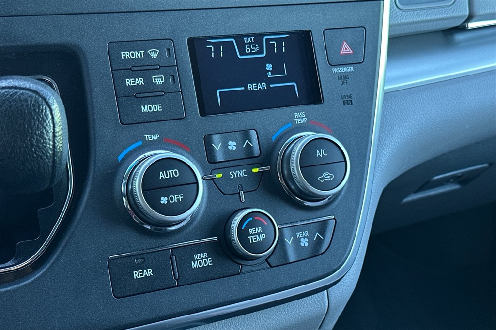 used 2015 Toyota Sienna car, priced at $21,908