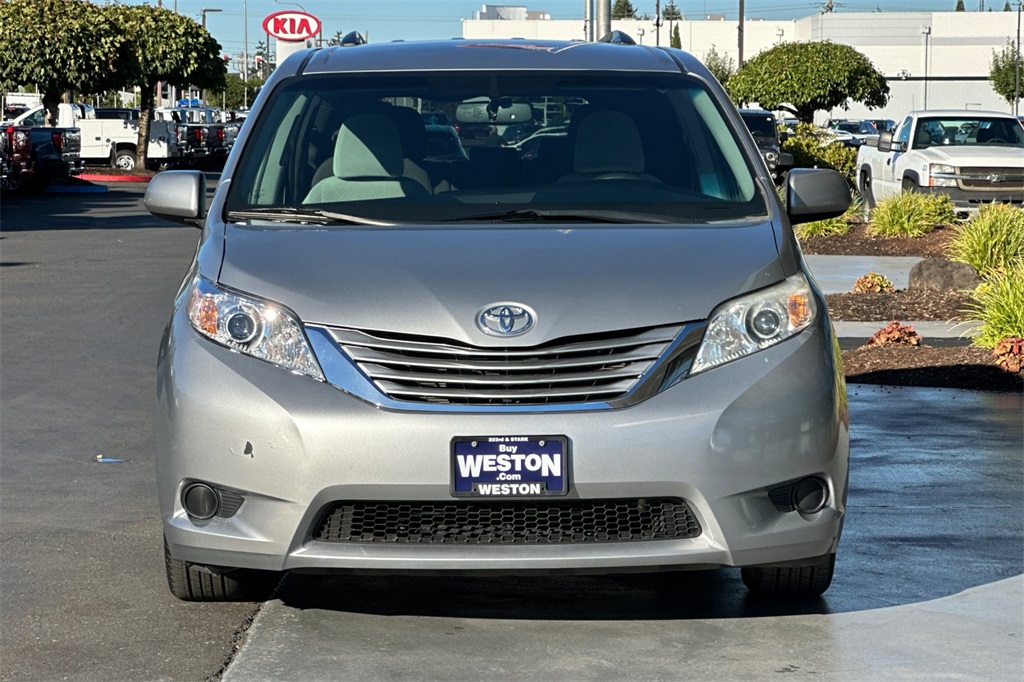 used 2015 Toyota Sienna car, priced at $21,908