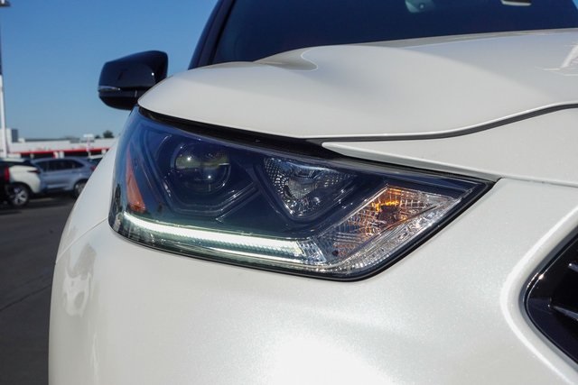 used 2021 Toyota Highlander car, priced at $38,000