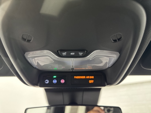 used 2024 Chevrolet Colorado car, priced at $34,888