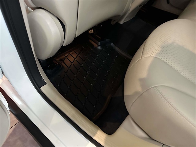 used 2022 Mercedes-Benz GLC car, priced at $34,991