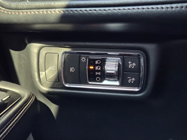 used 2020 Lincoln Aviator car, priced at $31,300